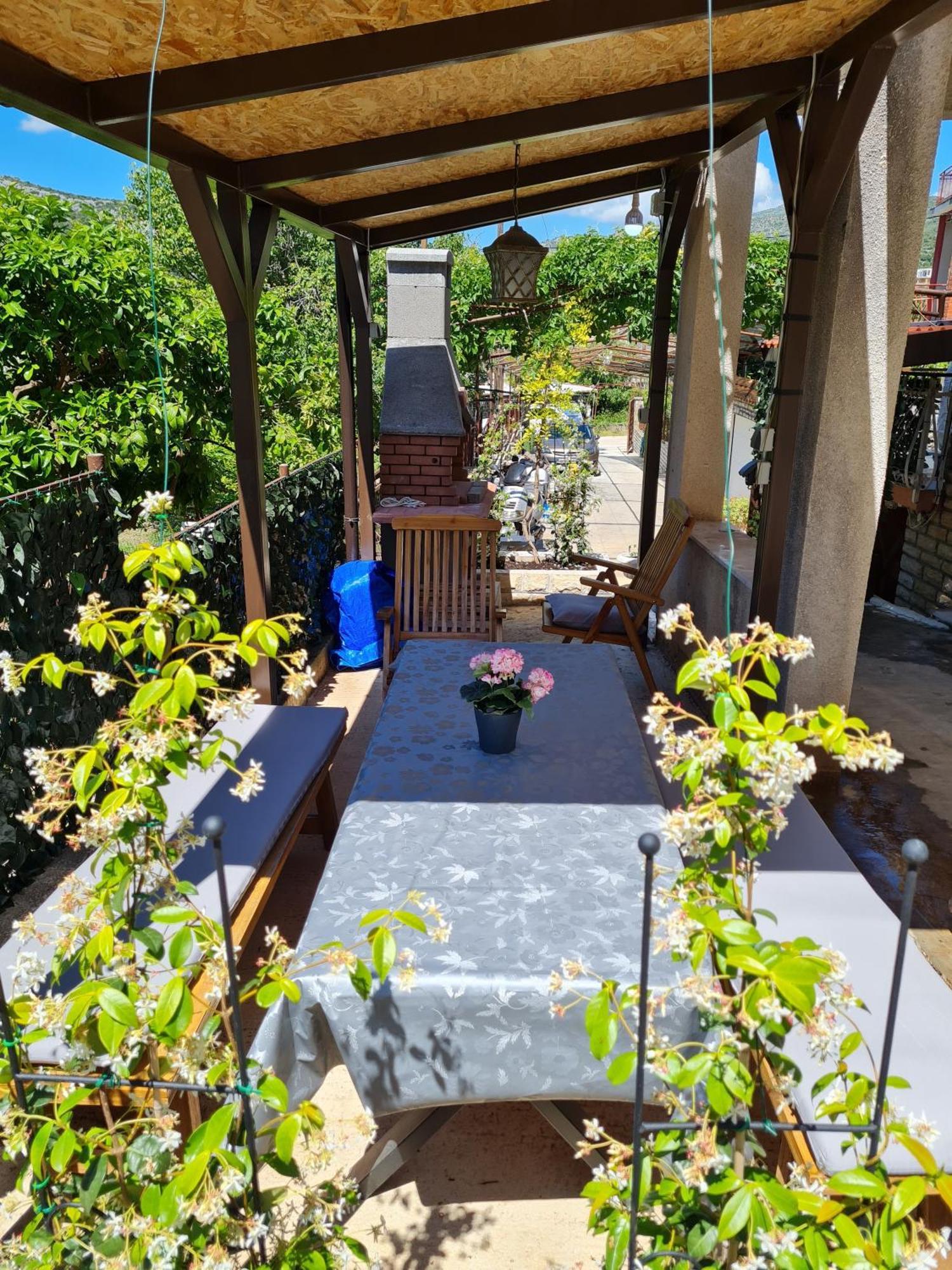 Apartments Kursan Seget Vranjica Kültér fotó
